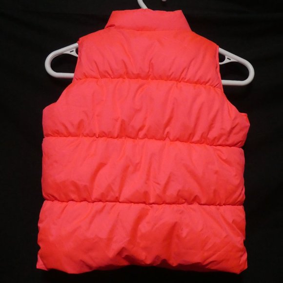OLD NAVY | medium size 8 | Girl's Puffer Vest | 100% Polyester | NWOT - Picture 2 of 15
